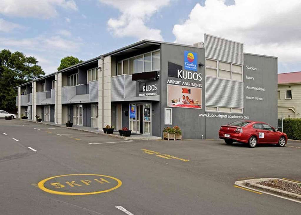 Kudos Business Suites & Airport Motel Auckland Exterior photo